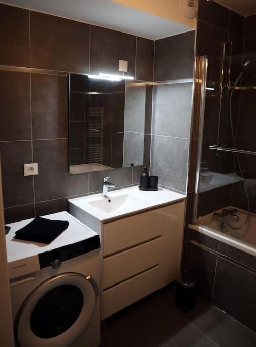 أميا Superbe Duplex En Hypercentre Ville المظهر الخارجي الصورة