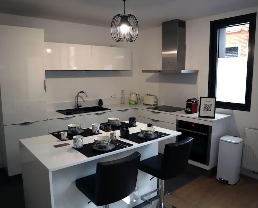 أميا Superbe Duplex En Hypercentre Ville المظهر الخارجي الصورة